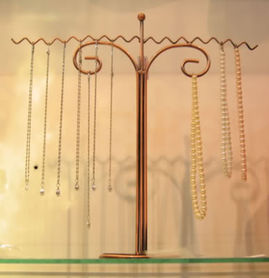 2 tier jewellery display stand 